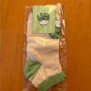 Green and White Women's Casual Socks